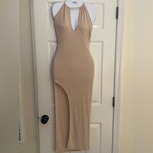 NWOT OOTDFASH cream keyhole backless maxi dress
